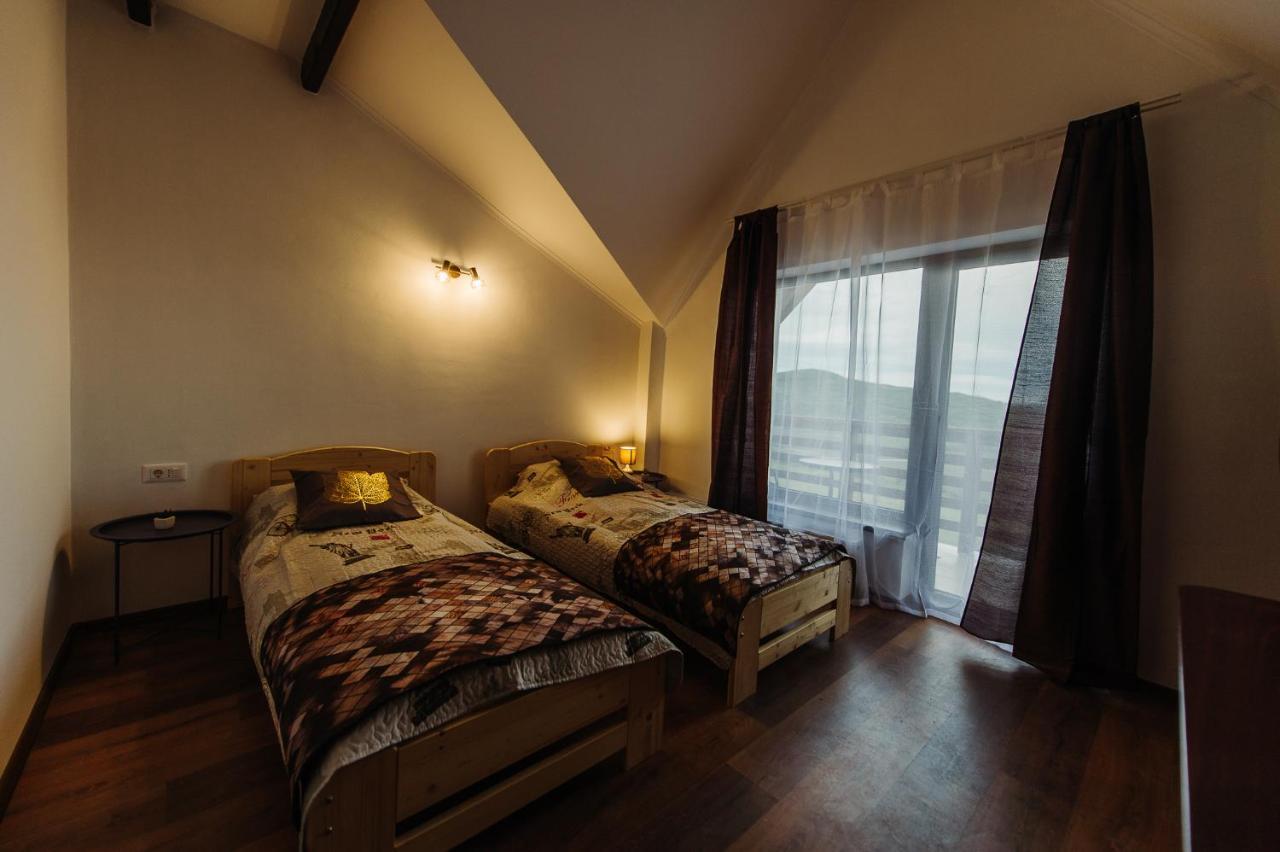 Pensiunea Casa Negrea Ighiu Exteriör bild